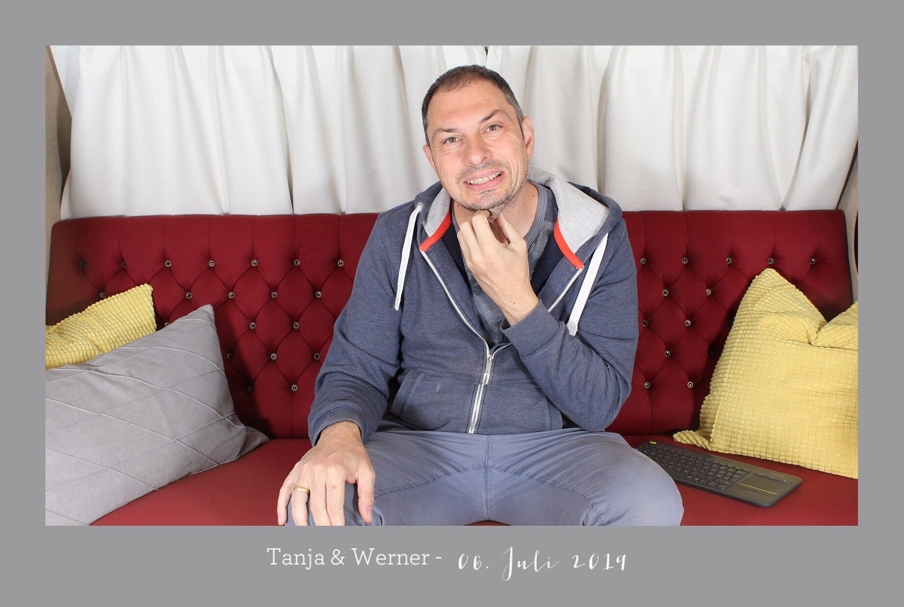 efaa84d312cff48e3454a45e5802e5fa57218627